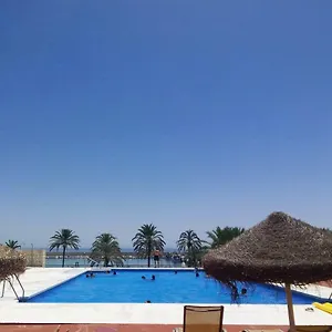 recently-refurbished-apartment-with-sea-views.1costadelsol.com/